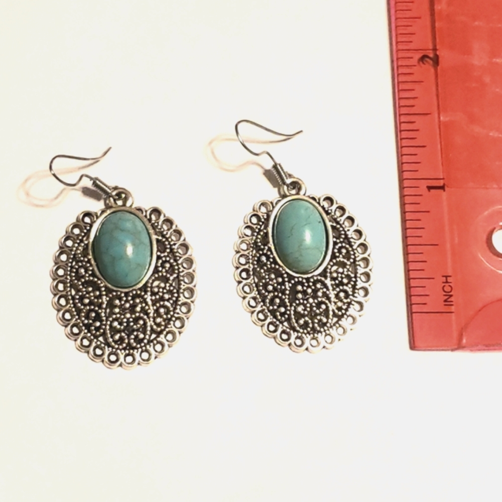 ❤ 3/$25 ALL TURQUOISE EARRINGS - Picture 2 of 2